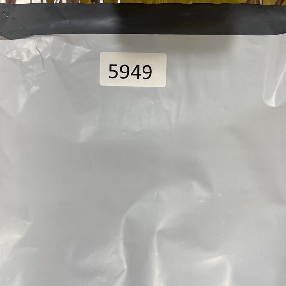 Old Navy Tank Top Womens Medium Chambray Blue Sleeveless‎ Scoop Neck Pullover - Picture 8 of 8